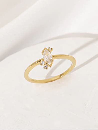 Emerald ring
